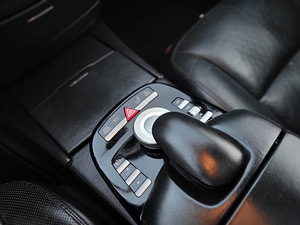 Mercedes-Benz S 420 LONG 4.0 V8 235kW (7 foto / 12)