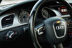 Audi S5 4.2 V8 260kv (9 foto / 15)