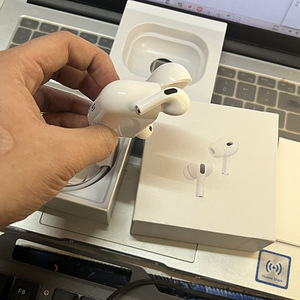 Airpods pro 2 (6 фото из 10)