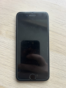 iPhone 6s Space Gray 32 gb (2 foto / 2)