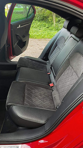 Skoda Superb Sportline (3 foto / 6)