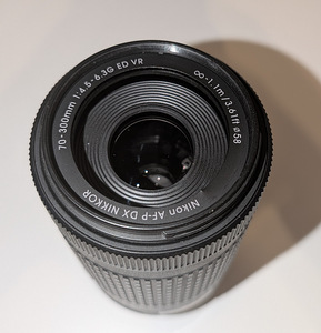 Nikon AF-P DX Nikkor 70-300mm f/4.5-6.3G ED VR (2 фото из 4)