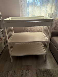 Mähkimislaud GULLIVER (ikea) + mähkimisalus VÄDRA (ikea) (3 foto / 7)