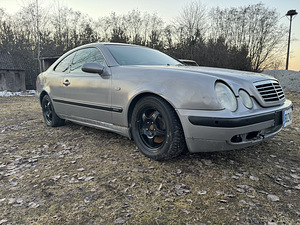 Mercedes-benz clk200 kompressor (2 foto / 10)