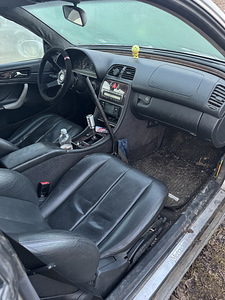 Mercedes-benz clk200 kompressor (9 foto / 10)