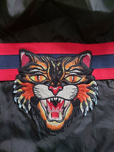 Gucci "Angry Cat" Nylon Windbreaker (4 foto / 10)