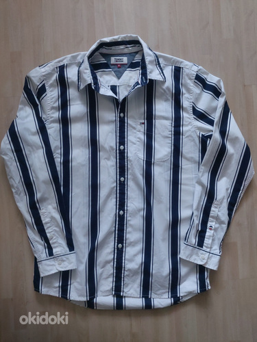 Tommy Jeans shirt
