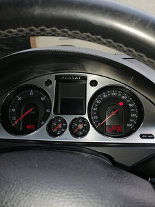 Vw passat b6 Highline 2.0tdi(bkp) (3 foto / 3)