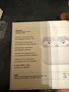 Airpods pro 2 (8 фото из 9)