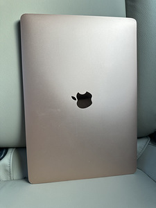 Apple MacBook Air (M1, 2020) 8 GB, 512 gb SSD, kuld + laadja (7 foto / 10)