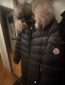 Moncler naiste mantel (6 foto / 6)