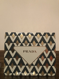 Prada Paradoxe kinkekomplekt (3 foto / 3)