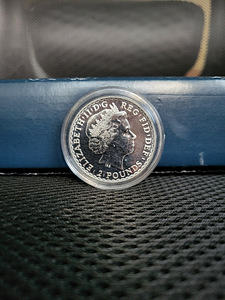 1 oz UK Britannia hõbemünt (erinevad) (4 foto / 10)