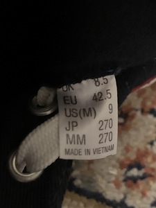 Helly Hansen tumesinised tennised nr 42,5 (3 foto / 3)