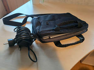 Laptop / tablet HP Elite x2 1011 G1 (5 foto / 6)