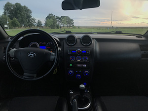 Hyundai Coupe (3 foto / 4)