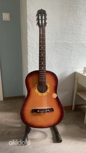 классическая гитара (фото #1)