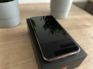 iPhone 11 Pro Max 256GB Gold (3 foto / 3)