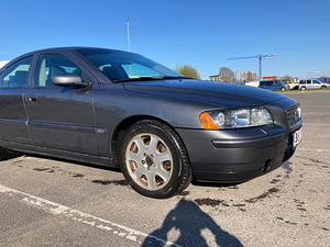 Volvo S60 2.4l 103kW 2005 (4 foto / 9)