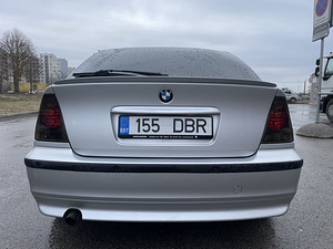 BMW 318 2002 105kw (4 foto / 9)