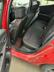 Renault Clio 2015 (5 фото из 5)