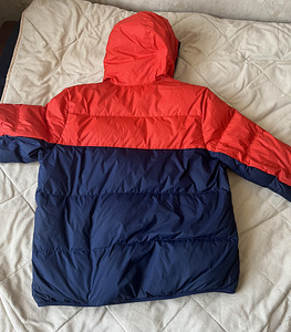 Пуховик nike (2 фото из 6)