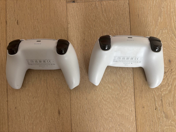 2x Sony DualSense PS5 Wireless Controller