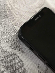 iPhone 12 мини 64 ГБ (4 фото из 5)