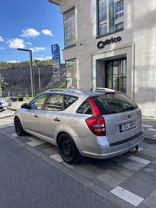 Kia ceed 1.6 93kW автомат (3 фото из 10)