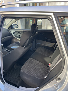 Kia ceed 1.6 93kW автомат (9 фото из 10)