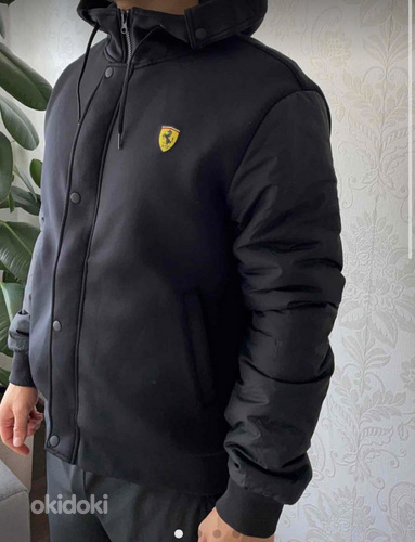 Uus Ferrari Scuderia bomberjakk.