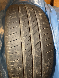 Продам шины r16 (3 фото из 4)