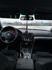 BMW 530d 142kw (5 foto / 6)