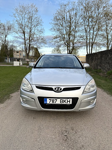 Hyundai (5 фото из 7)
