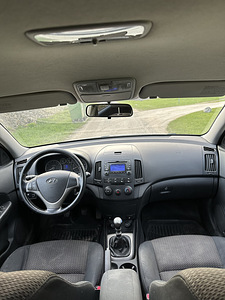 Hyundai (7 фото из 7)