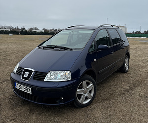 Seat Alhambra (2 foto / 11)