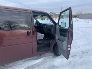 Volkswagen multivan 2.4 57kw (15 foto / 15)