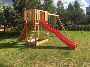 Игровая площадка (1 фото из 3)
