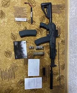 Airsoft AK-74 (1 foto / 2)