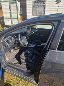 Volvo V60 summum 2.0 d4 120kw (3 foto / 8)