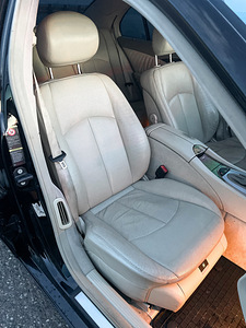 Mercedes-Benz E 350 3.5 200kW (8 фото из 10)