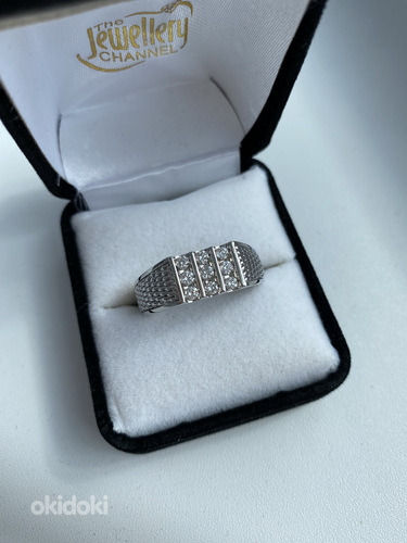 Мужское золотое кольцо с бриллиантами (фото #1)