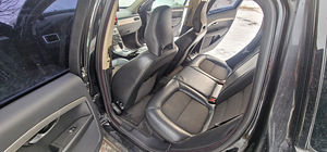 Volvo V70 2.4 136kw (10 foto / 15)