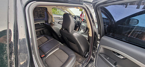 Volvo V70 2.4 136kw (11 foto / 15)