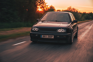 Volkswagen Golf 3 1.9 tdi 66kw (1 foto / 7)