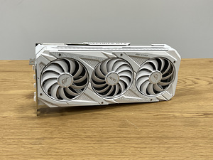 ASUS ROG Strix GeForce RTX 3090 White Edition videokaart (1 foto / 5)