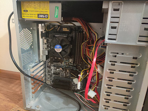 I3 6100/8Gb/ssd240/gtx670 (1 foto / 2)