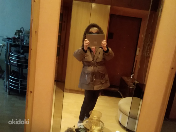 Отдам новую женскую зимнюю куртку