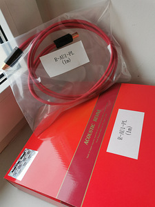 Acoustic Revive; R-AU1-PL ; 1m USB kaabel (1 foto / 1)