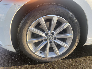 Продажа автомобиля VOLKSWAGEN PASSAT B8 (12 foto / 15)
